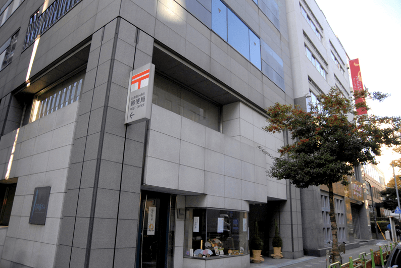 【三越前駅5分】高級感漂う明るい7階貸会議室