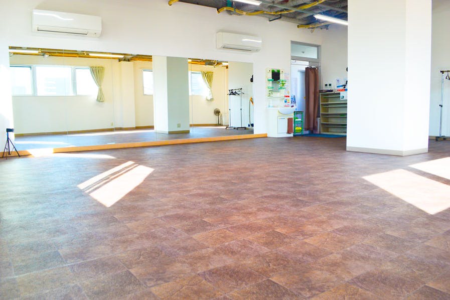 【名古屋駅1km圏内】多用途で使用〇!広く綺麗で音響や空調完備。展示会・ワークショップ・撮影演劇・セミナー・催事等幅広い用途に(名古屋市中村区)