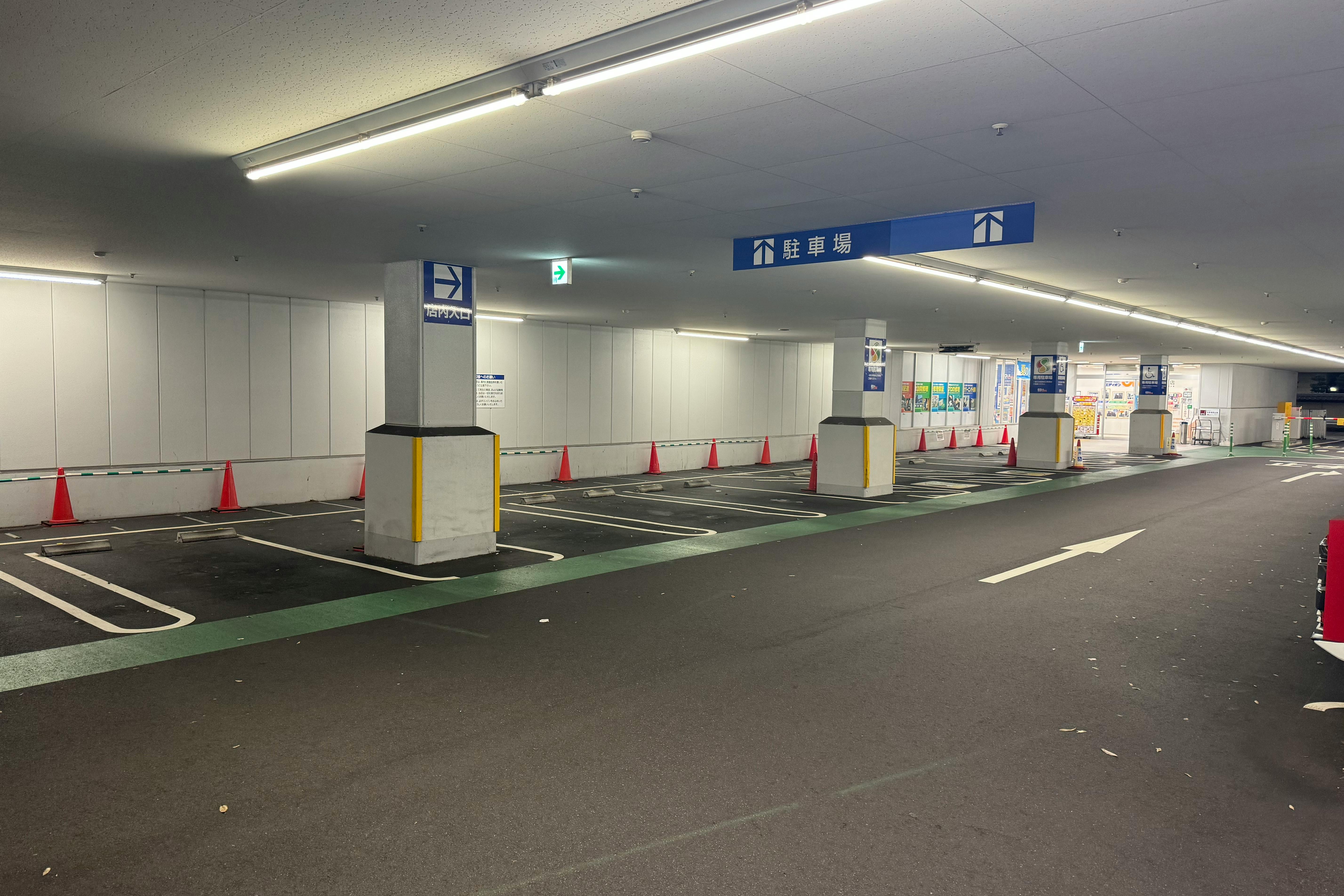 【エディオン名古屋本店】キッチンカーの出店に適した駐車場スペース