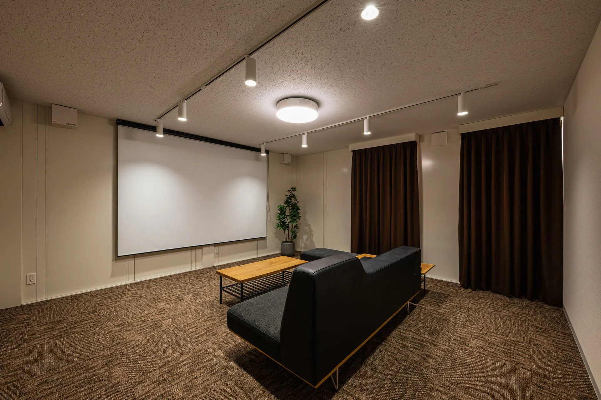 【大阪府堺市】自主企画マルシェやワークショップに最適なお手頃価格のレンタルスペース「Living2」／敷地全体の貸切イベント開催も可能！