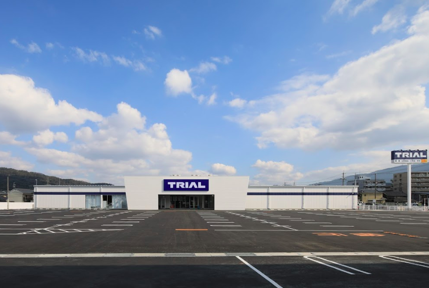 【スーパーセンタートライアル桜井粟殿店】キッチンカー（調理営業）出店限定/屋外スペース