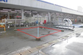 【サンデー南陽プラザ店】屋外駐車場 キッチンカーの出店に最適なホームセンター内駐車場の屋外イベントスペース