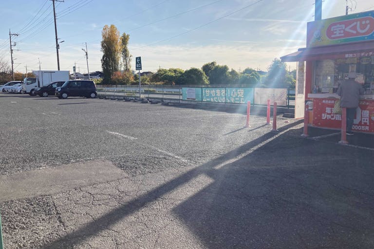 【ユニディ草加新栄町店】屋外第2駐車場 キッチンカーの出店に最適な屋外駐車場の催事イベントスペースの画像2