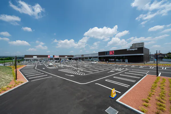 【フレスポ春日井】マルシェなど屋外でのイベントの実施が可能なイベントスペース