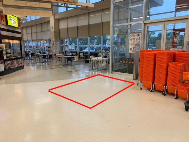 【イオンタウン天理】出張販売やポップアップストアに適した通行量の多いイベントスペース(フードコート前)