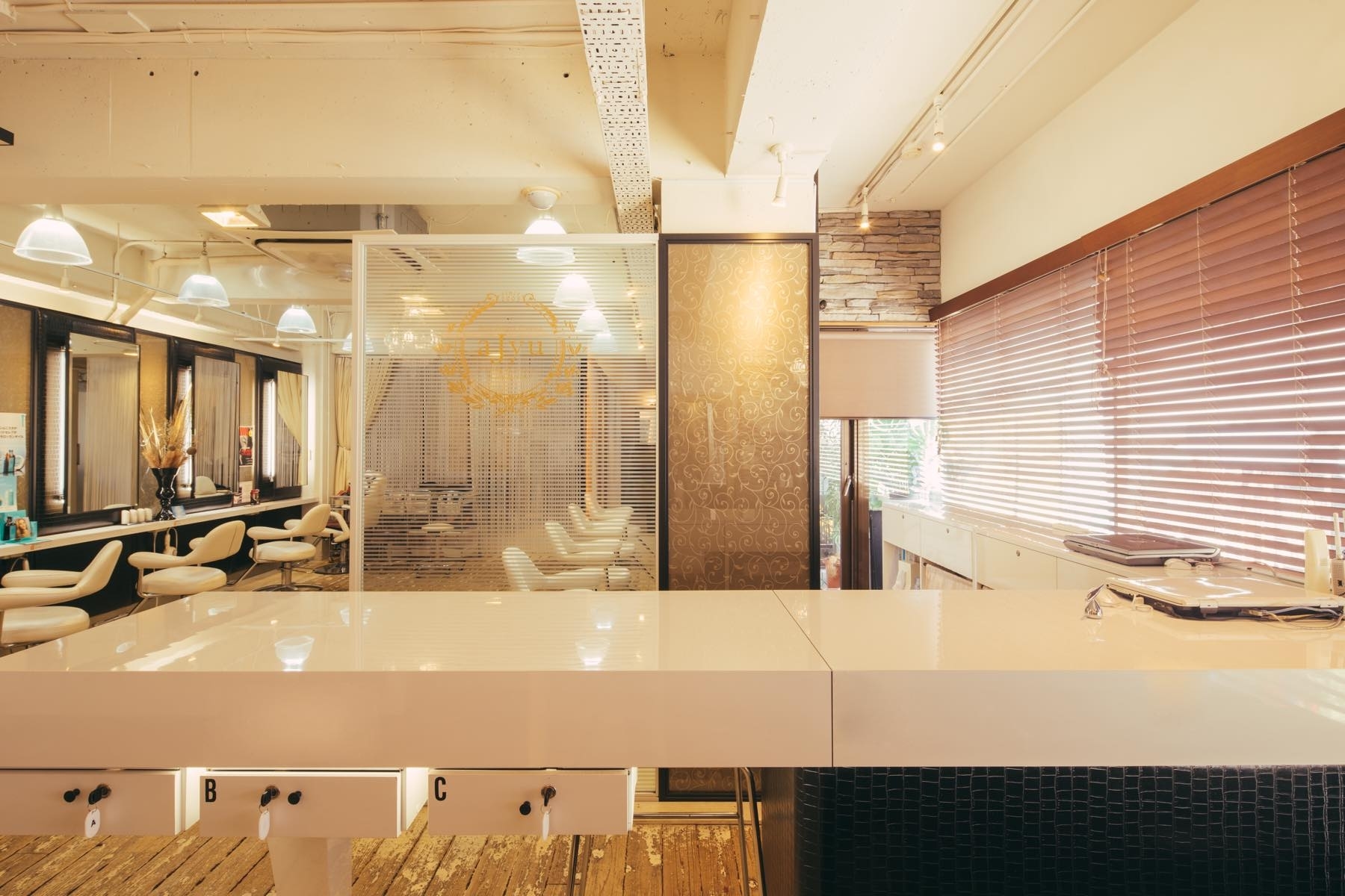 【明治神宮前・原宿駅2分】竹下通りからすぐにある大人美容院のイベントスペースの画像7