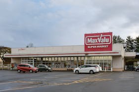 【マックスバリュ金浦店】各種プロモーションイベントに最適な店内にあるイベントスペース