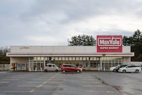 【マックスバリュ金浦店】各種プロモーションイベントに最適な店内にあるイベントスペース