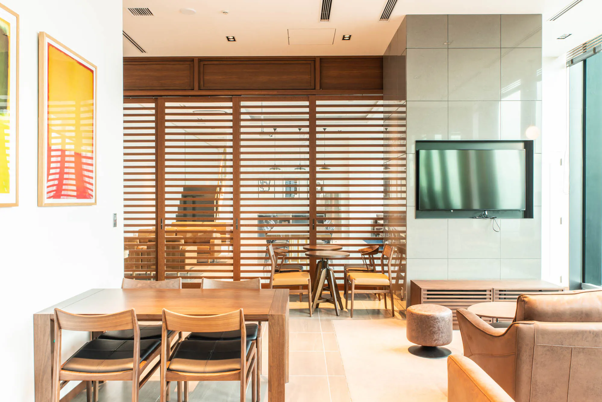 【渋谷駅直結】渋谷スクランブルスクエア｜スクランブル交差点を望む17Fのレンタルスペース・撮影スタジオ｜最大80名収容