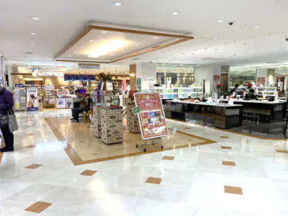 【相模大野ステーションスクエア】相模大野ステーションスクエアA館6階書店前スペース