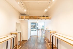 【心斎橋駅・本町駅5分】ポップアップストアや展示販売会、個展・グループ展等のアート展示に最適な路面店・ギャラリースペース
