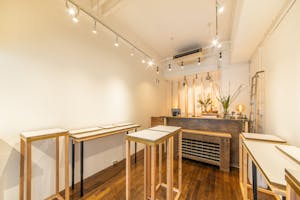 【心斎橋駅・本町駅5分】ポップアップストアや展示販売会、個展・グループ展等のアート展示に最適な路面店・ギャラリースペース