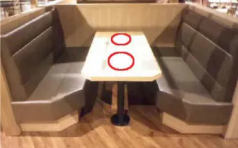 【イオンモール常滑】モール内広告 フードコートテーブルシールの画像