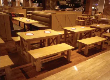 【イオンモール常滑】モール内広告 フードコートテーブルシール