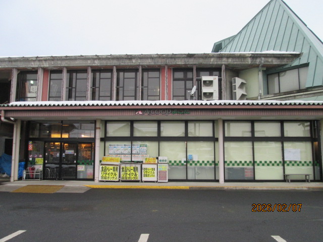 【Aコープよこた店】食物販や販促イベントに最適な店頭アーケード下スペース