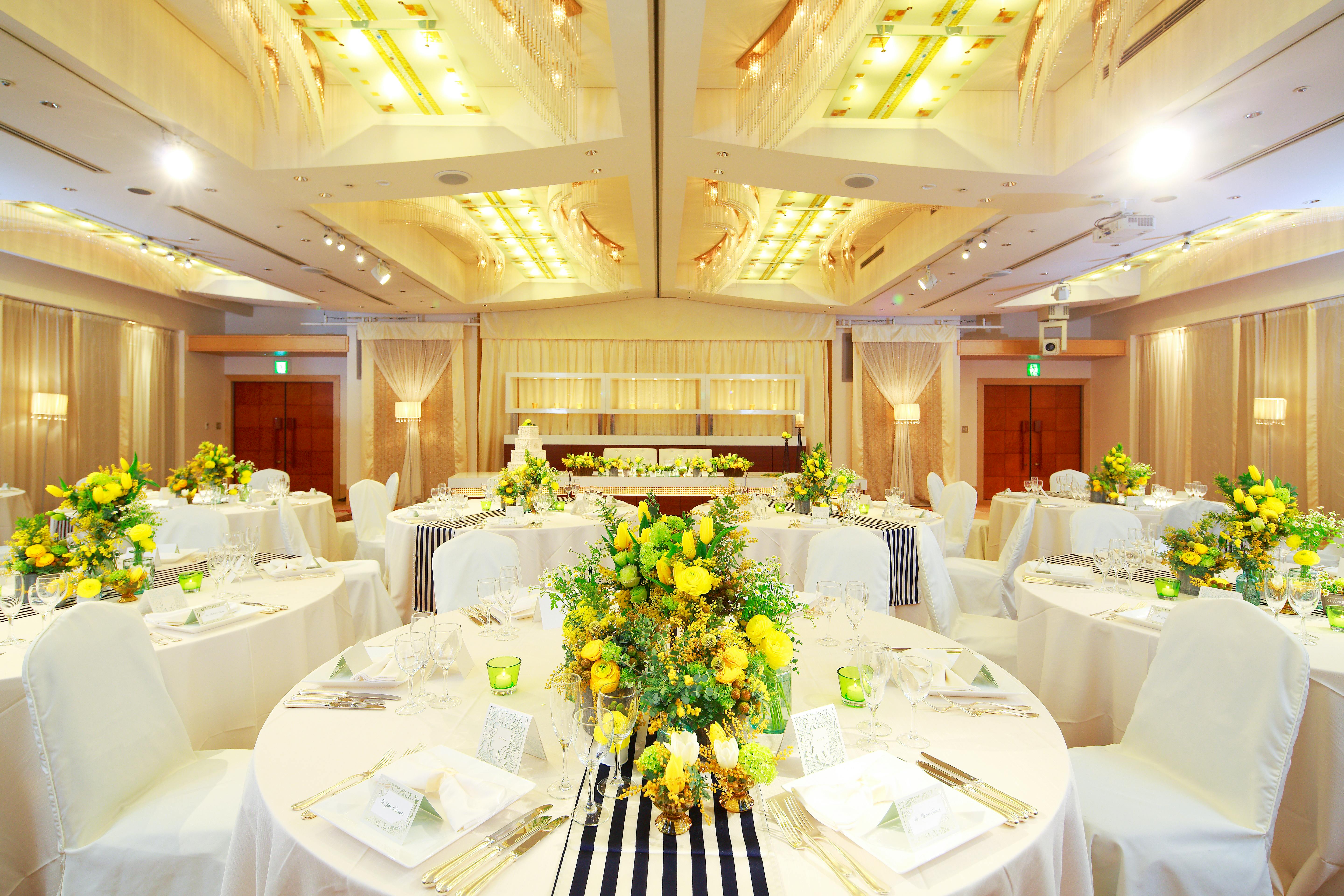 【薬院大通駅(動植物園口)3分】セミナーや展示会に活用できるエレガントなイベントスペース