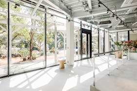 【新神戸駅10分】ポップアップストアや展示会に最適な音響・冷蔵庫機器の整った花屋へ移設のイベントスペース