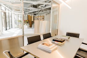 【新神戸駅10分】ポップアップストアや展示会に最適な音響・冷蔵庫機器の整った花屋へ移設のイベントスペース