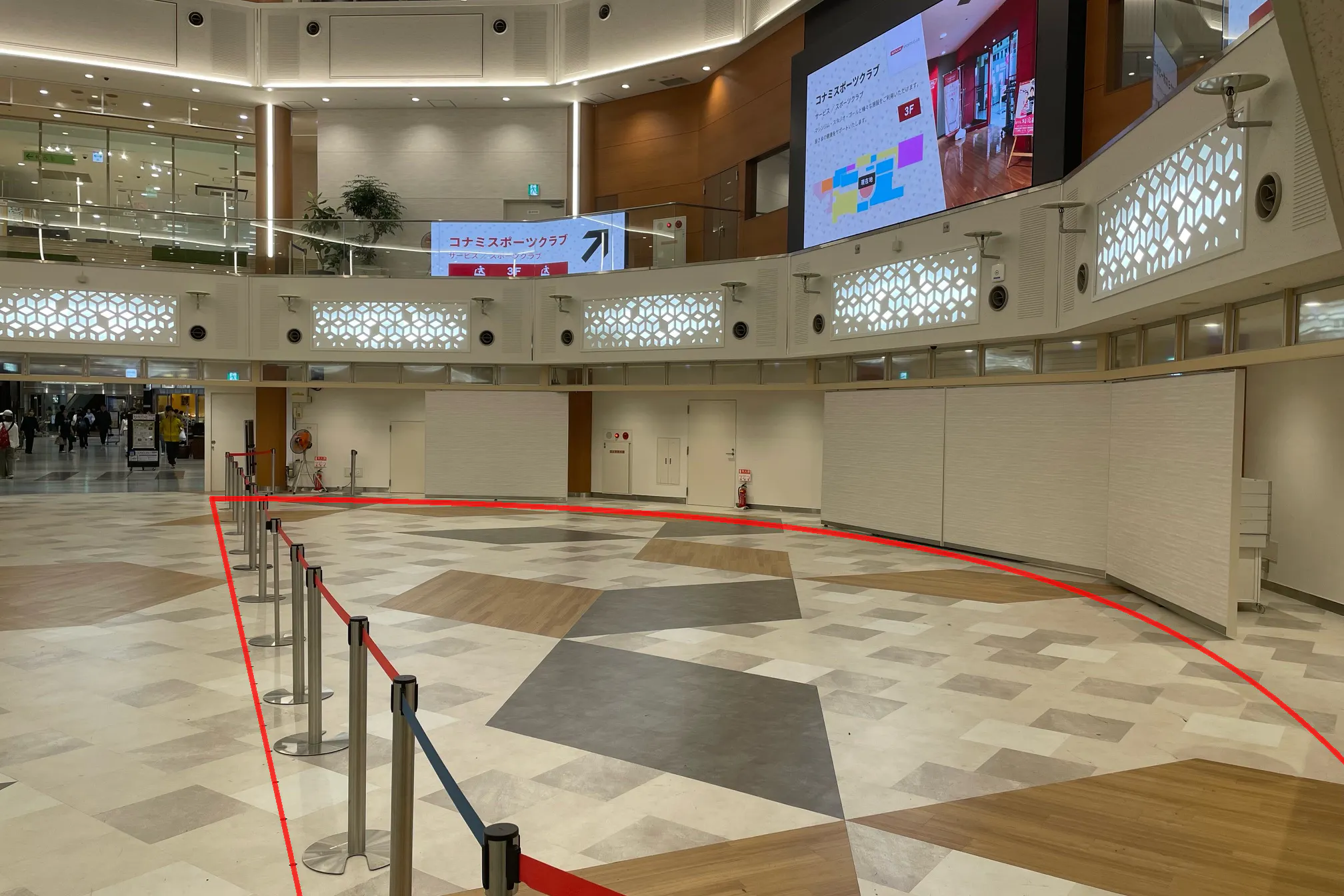 【イオンモール北大路】1F・センタープラザ【西側