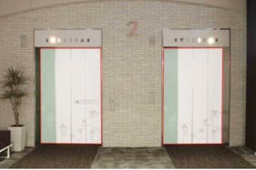 【イオンモール甲府昭和】モール内広告 エレベーター