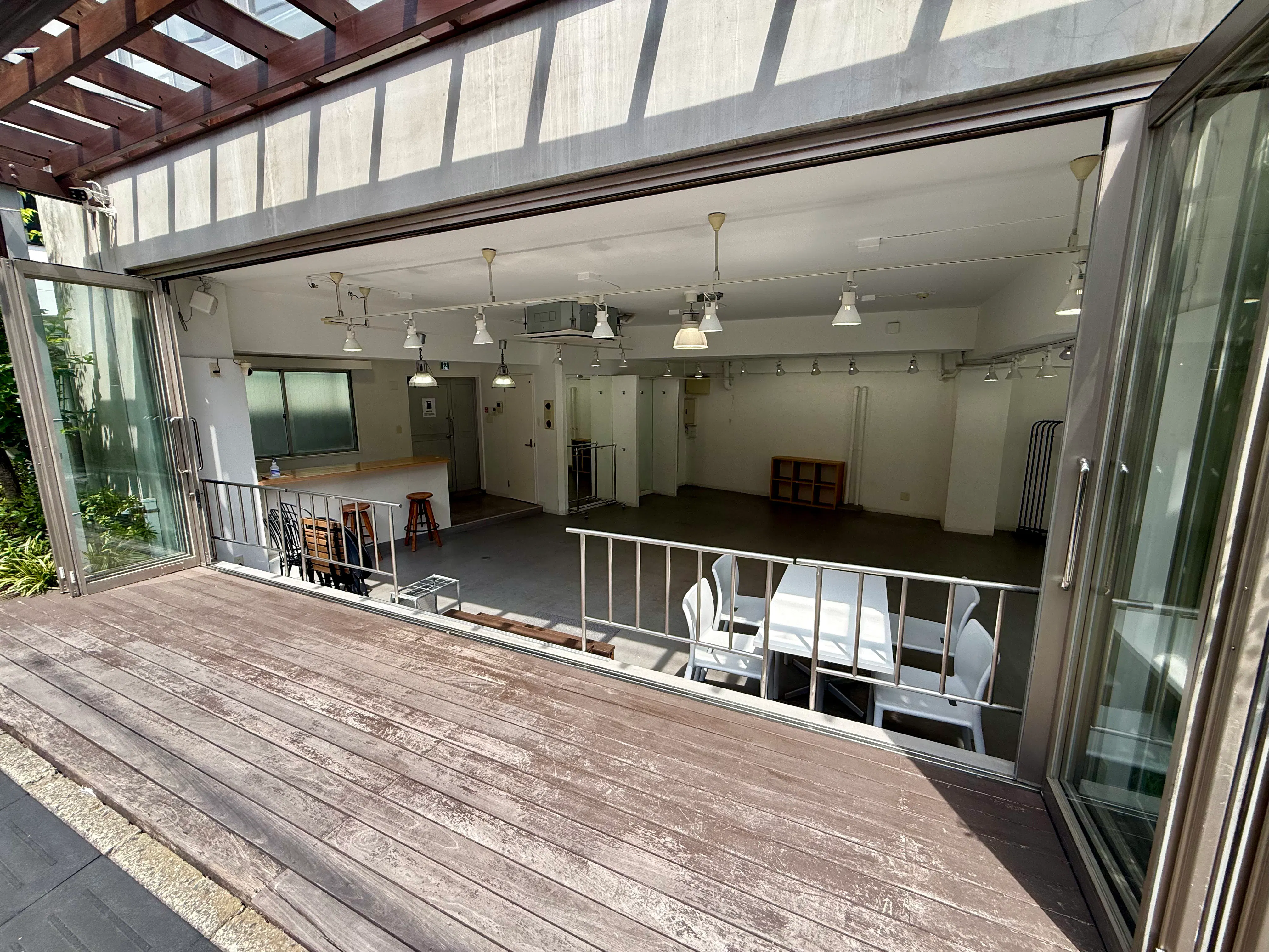 【レンタルスペースさくら 原宿1F｜原宿駅5分】路面でポップアップストアに最適なレンタルスペース（1F）