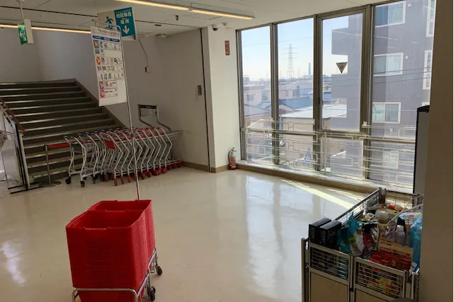 【西友 鳩ヶ谷店】3階催事場 ポップアップストア(物販、食物販)やプロモーション用途に最適なスーパー店内催事イベントスペース