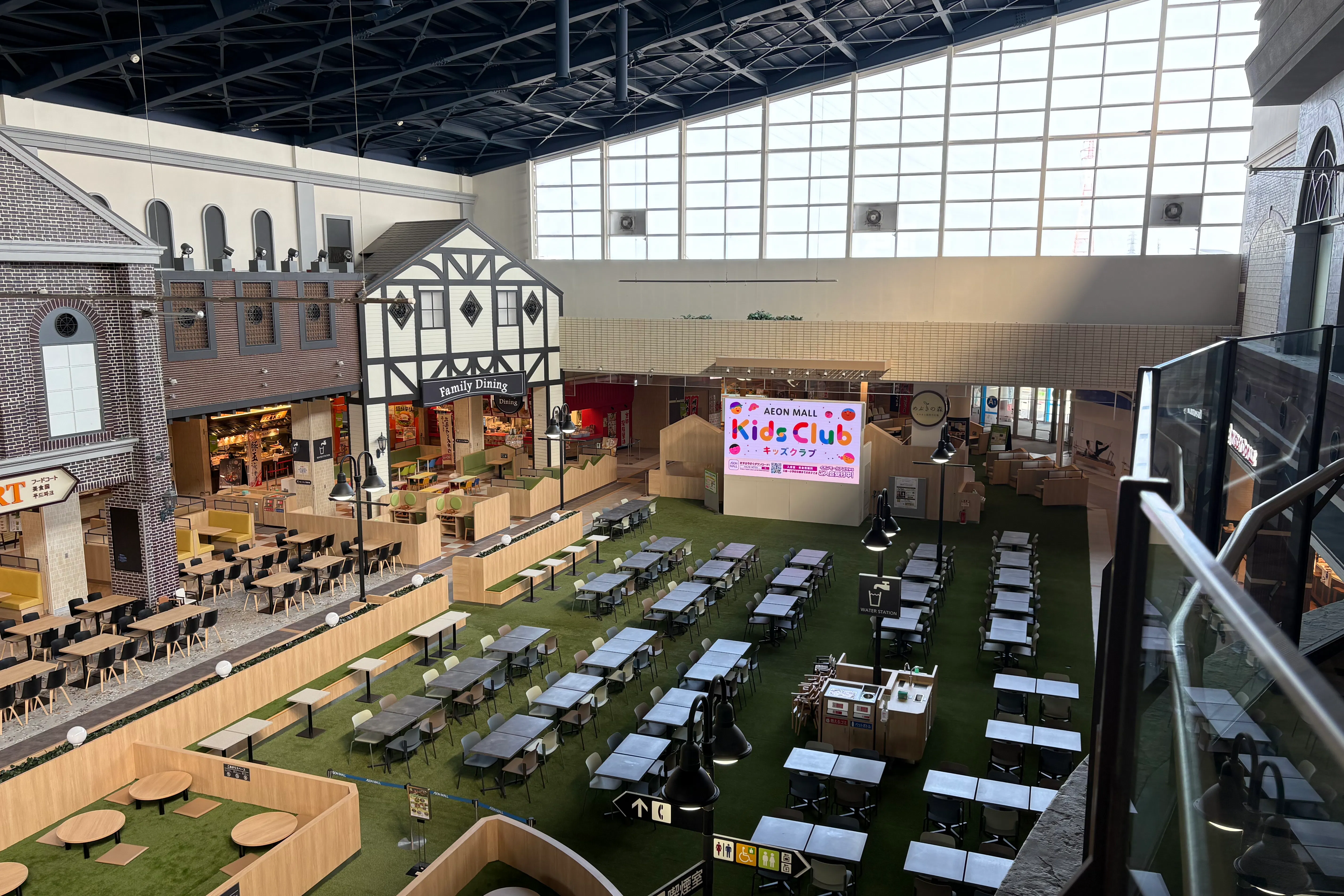 【イオンモール大牟田】ありあけコートステージ