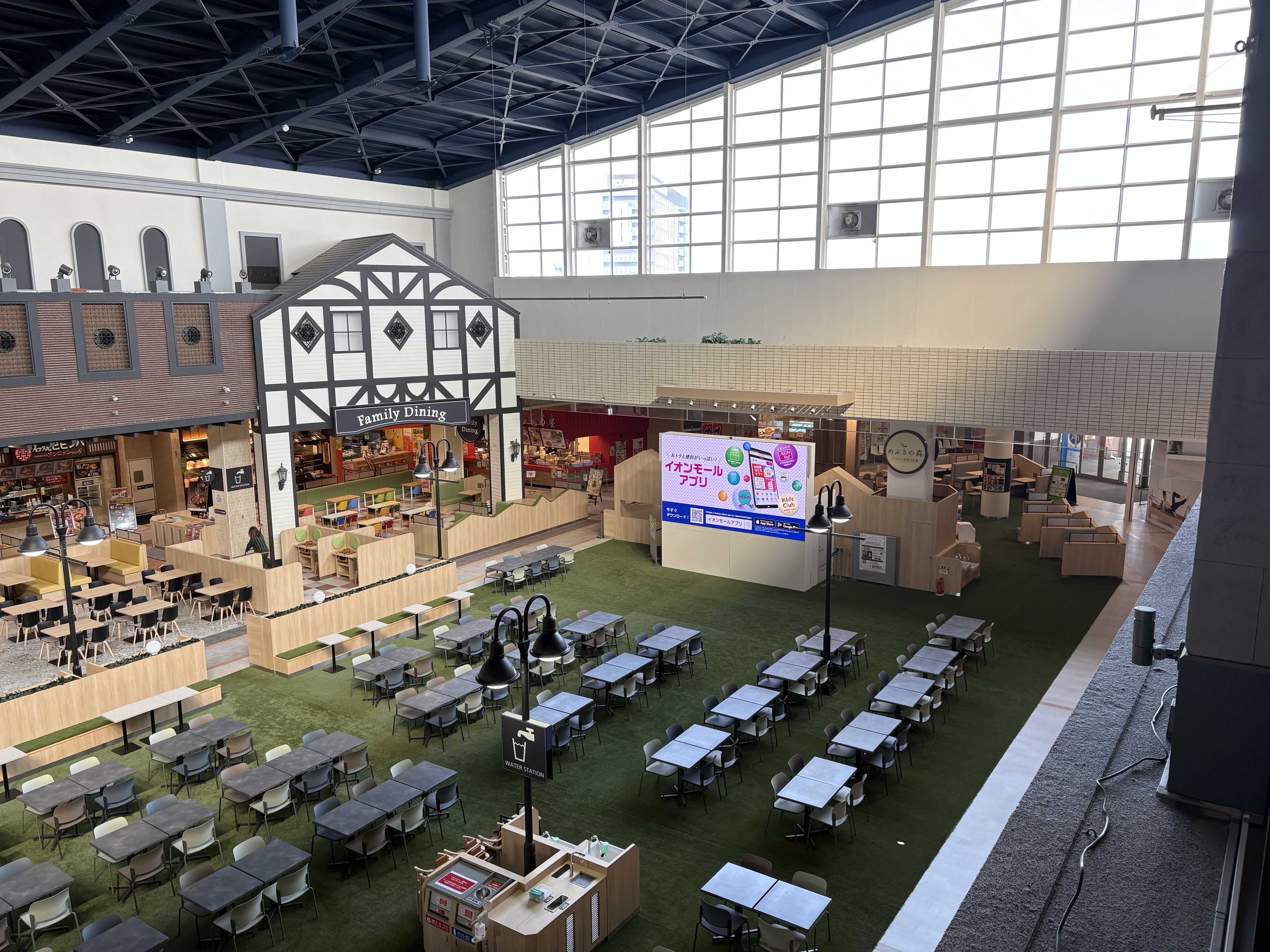 【イオンモール大牟田】ありあけコートステージ