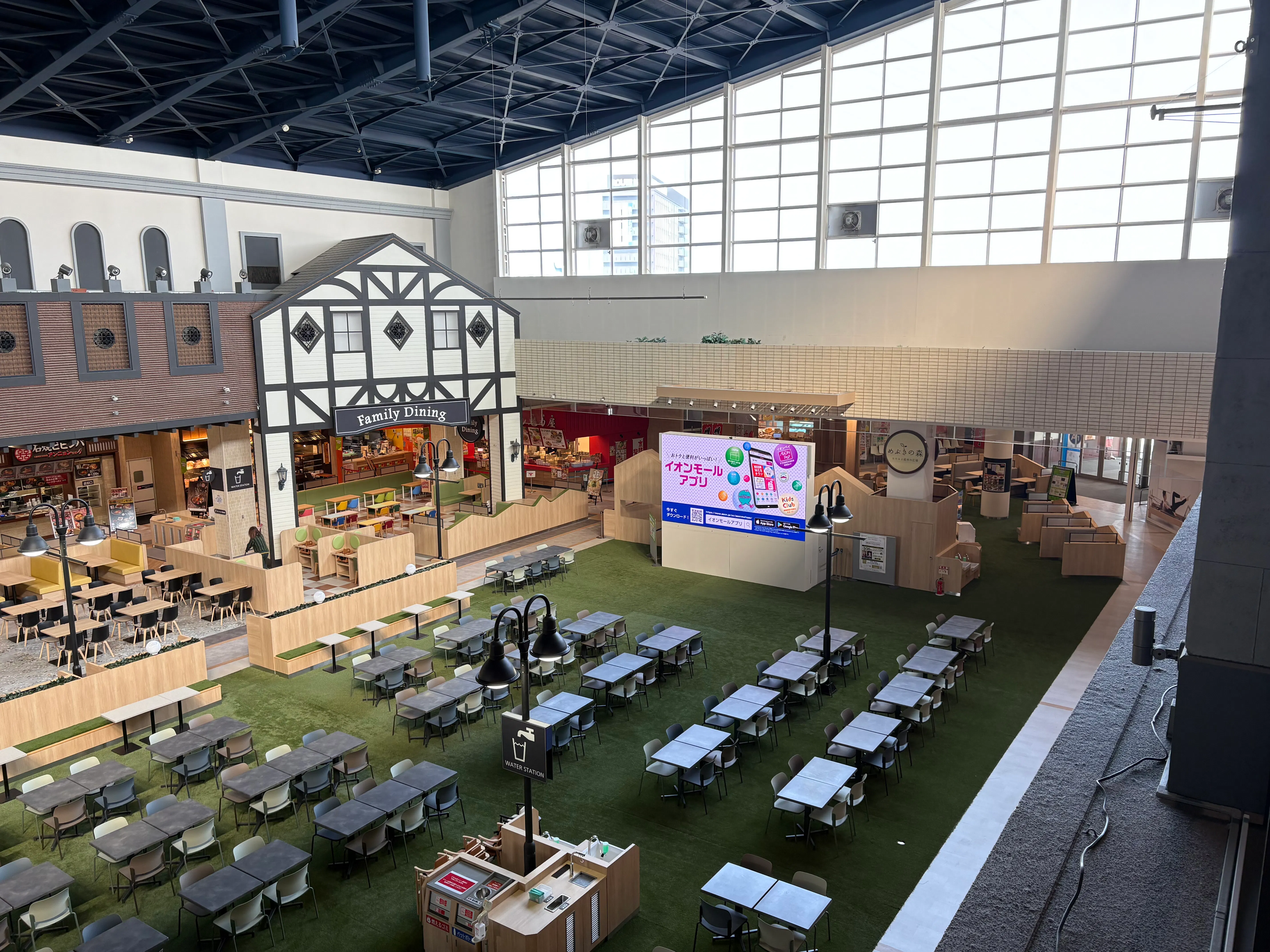 【イオンモール大牟田】ありあけコートステージ