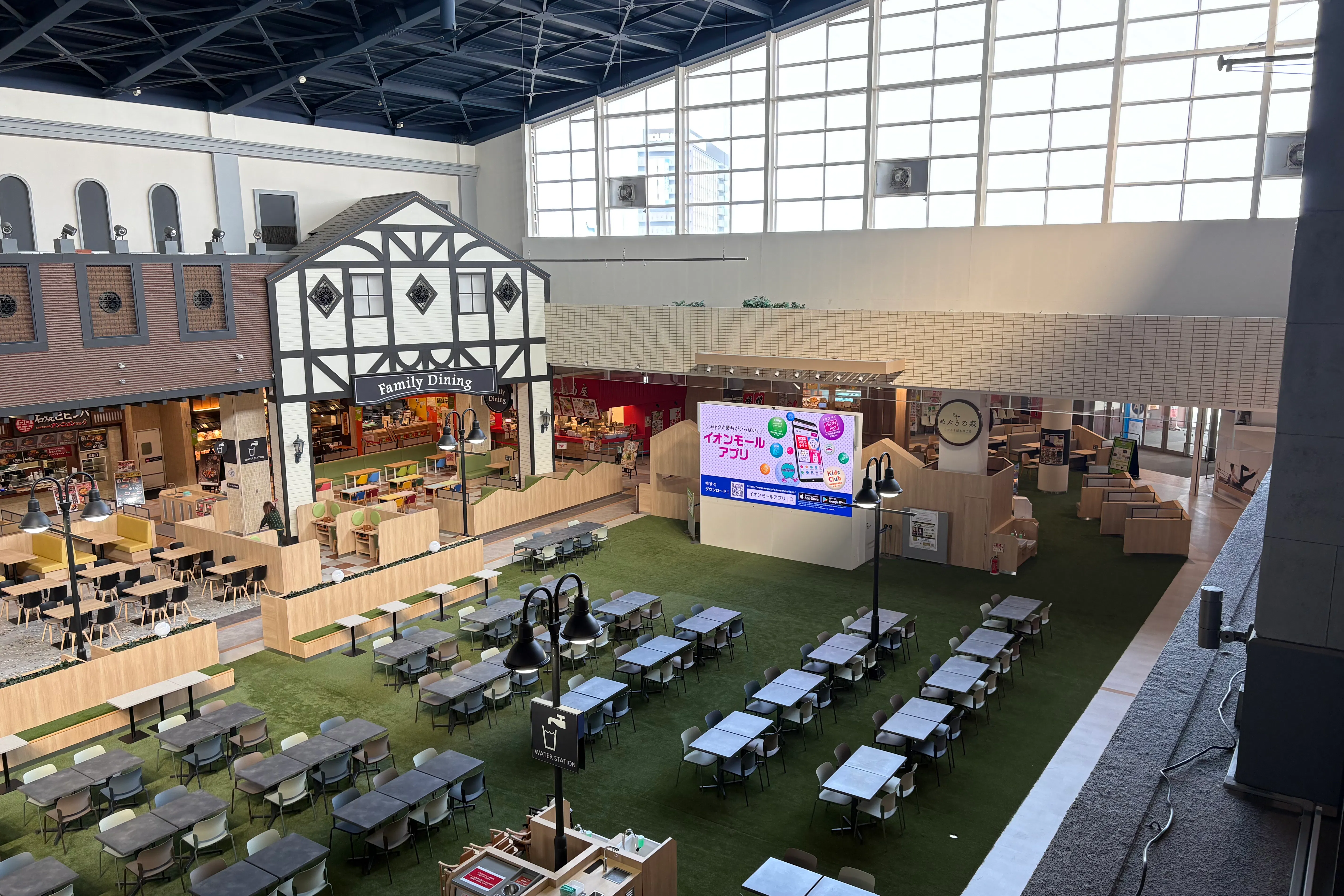 【イオンモール大牟田】ありあけコートステージ