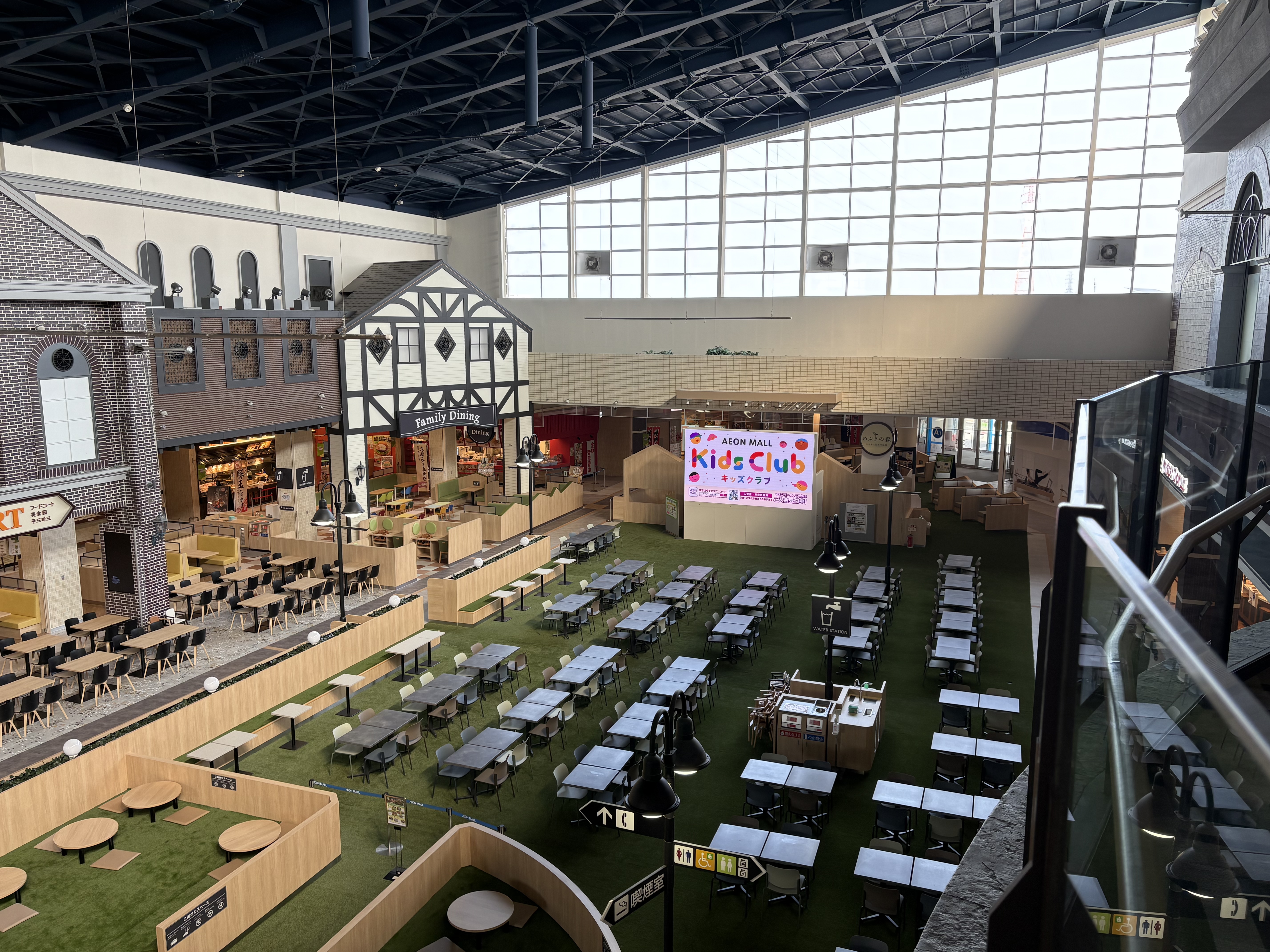 【イオンモール大牟田】ありあけコートステージ