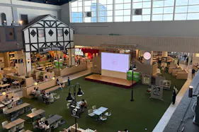 【イオンモール大牟田】ありあけコートステージ