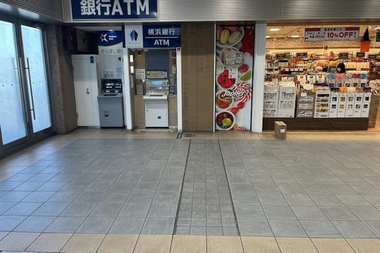 【京王高幡ショッピングセンター】高幡不動駅直結 物販・食物販のポップアップストアやプロモーションに最適な改札正面のイベントスペースの画像2