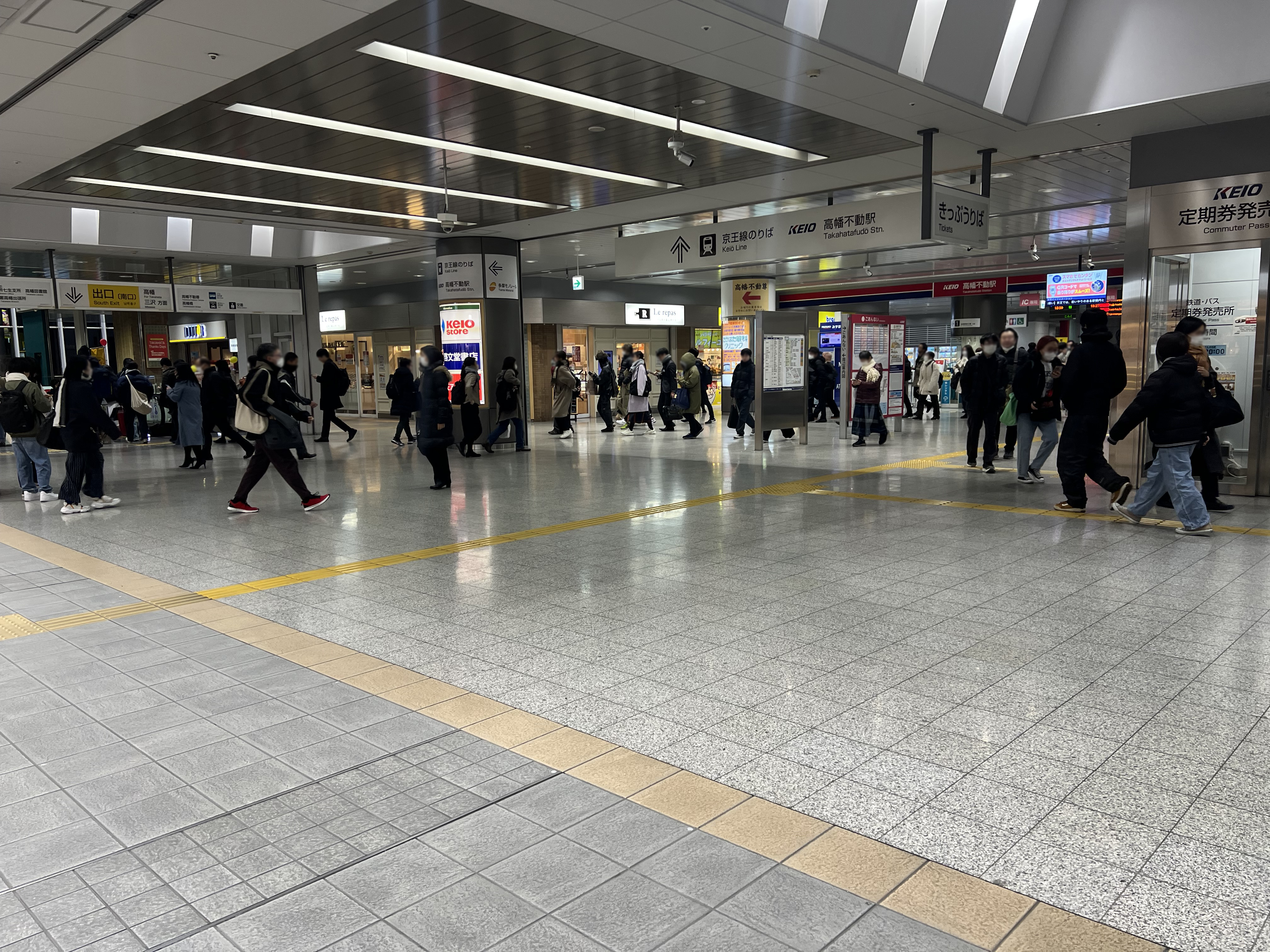 【京王高幡ショッピングセンター】高幡不動駅直結　物販・食物販のポップアップストアやプロモーションに最適な改札正面のイベントスペース