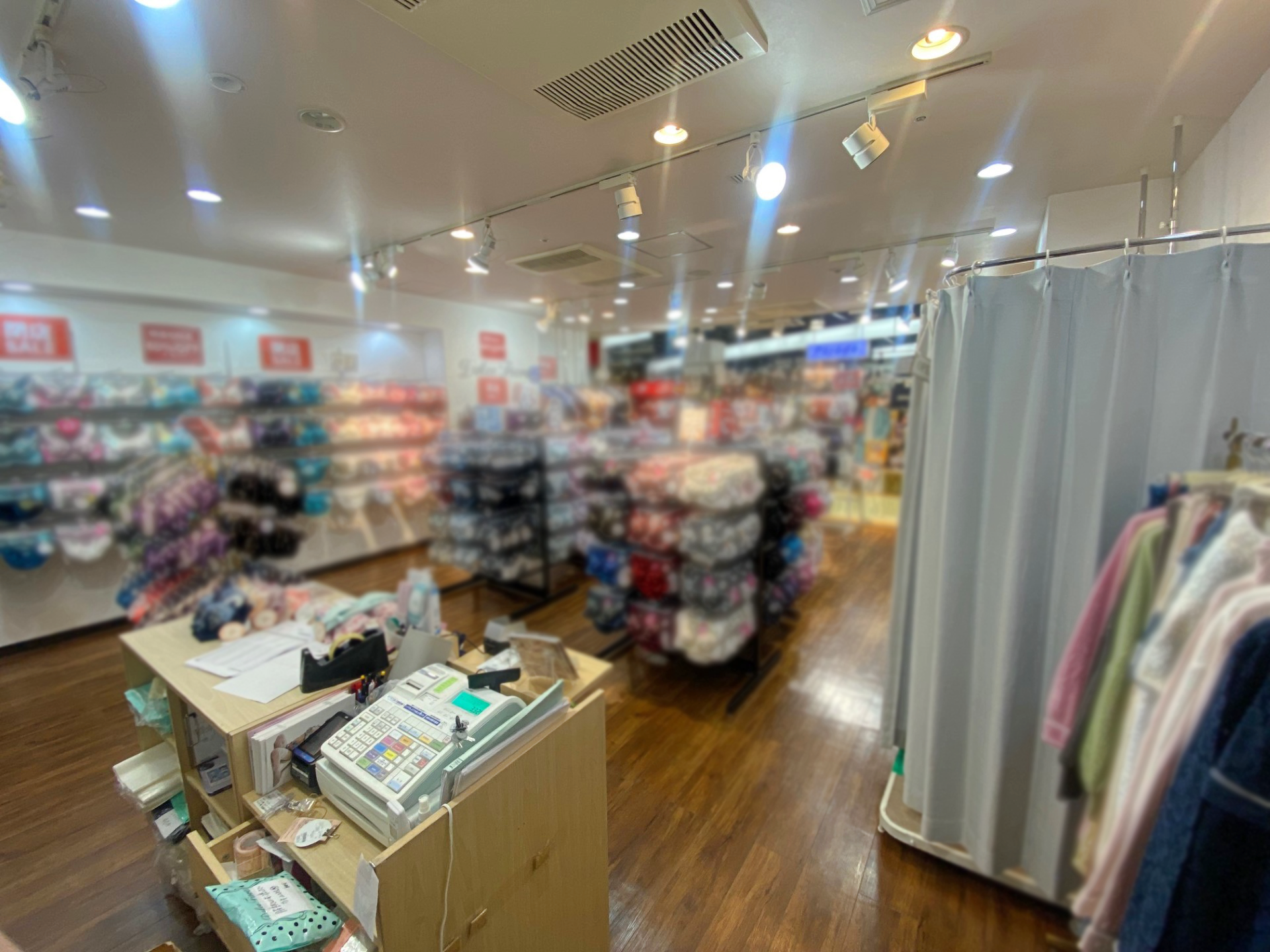 【赤羽アピレ】ファッションや雑貨等のポップアップストアに最適な施設2階にある区画タイプのイベントスペースの画像6