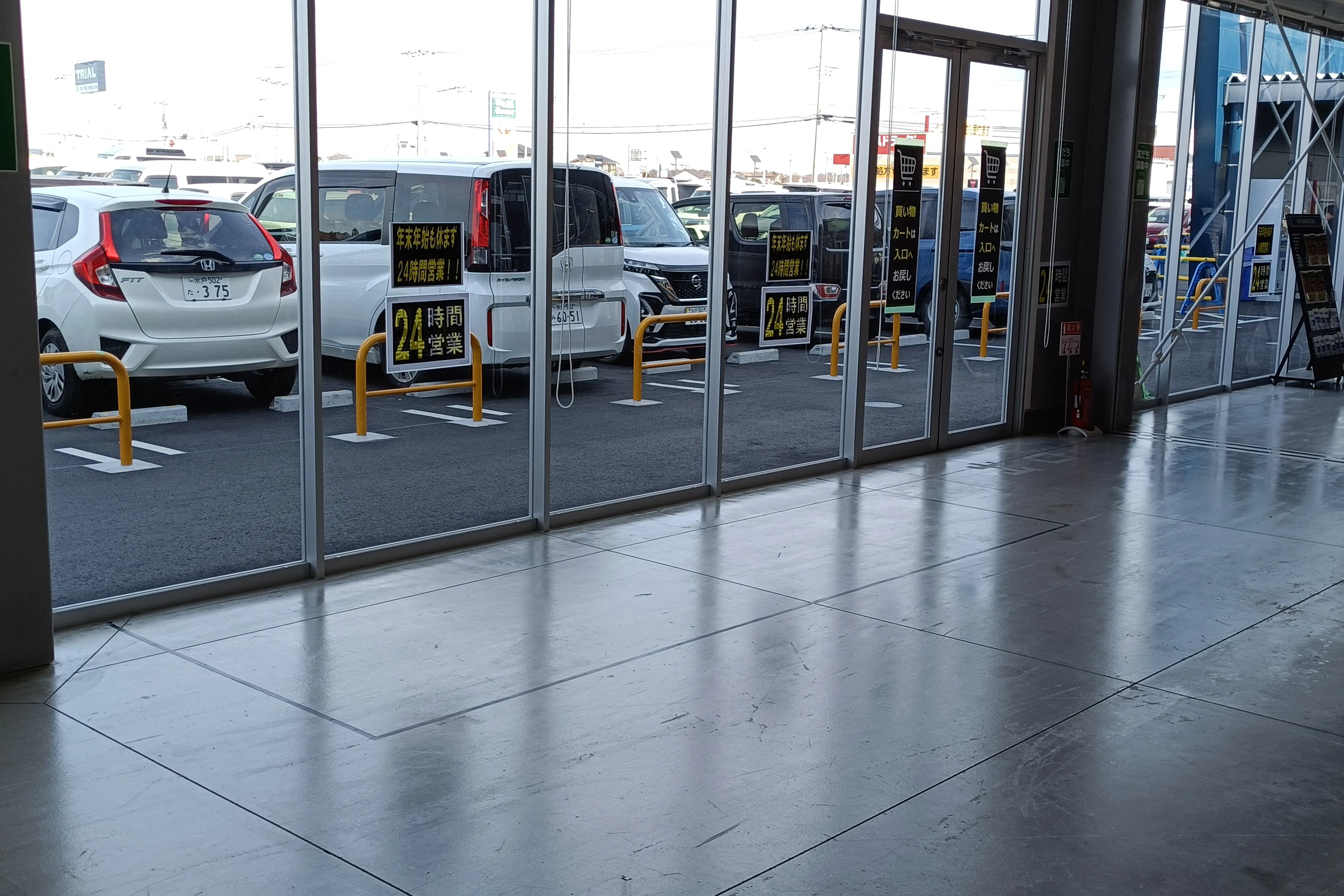 【メガセンタートライアル桜の郷店】販促プロモーションや物販/食物販に最適な Ⓑ 屋内催事スペース②(※買取催事不可)