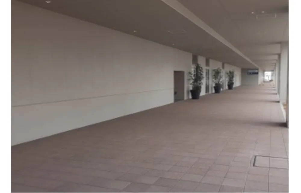【ららぽーと名古屋みなとアクルス】1階 メインエントランス横