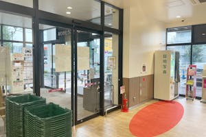 【イオンタウン稲城長沼】各種プロモーションイベントに最適な施設内1階エレベーターホール前にあるイベントスペース