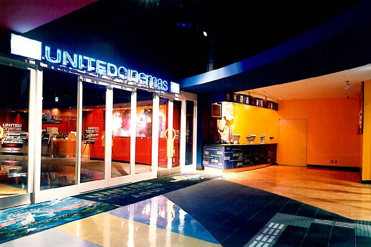 【ユナイテッド・シネマ阿久比】PRイベントやサンプリングに最適な顧客にリーチしやすい映画館内のイベントスペース