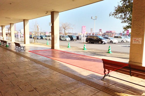 【イオンタウン鈴鹿】販促プロモーションや食物販に最適な駐車場近くの屋外スペース