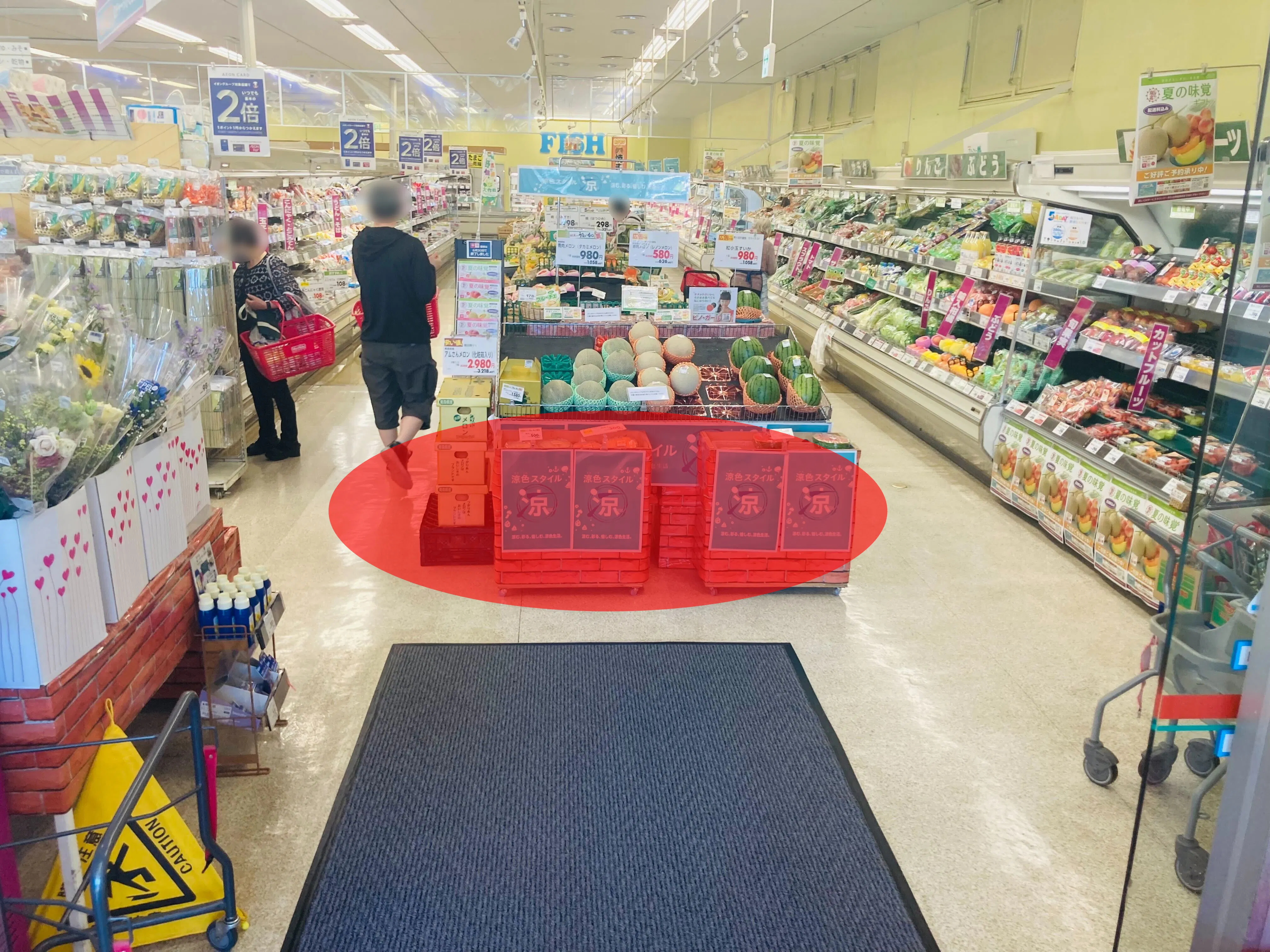 【マックスバリュ北園店】各種プロモーションイベントに最適な店舗内イートインスペース横のイベントスペース