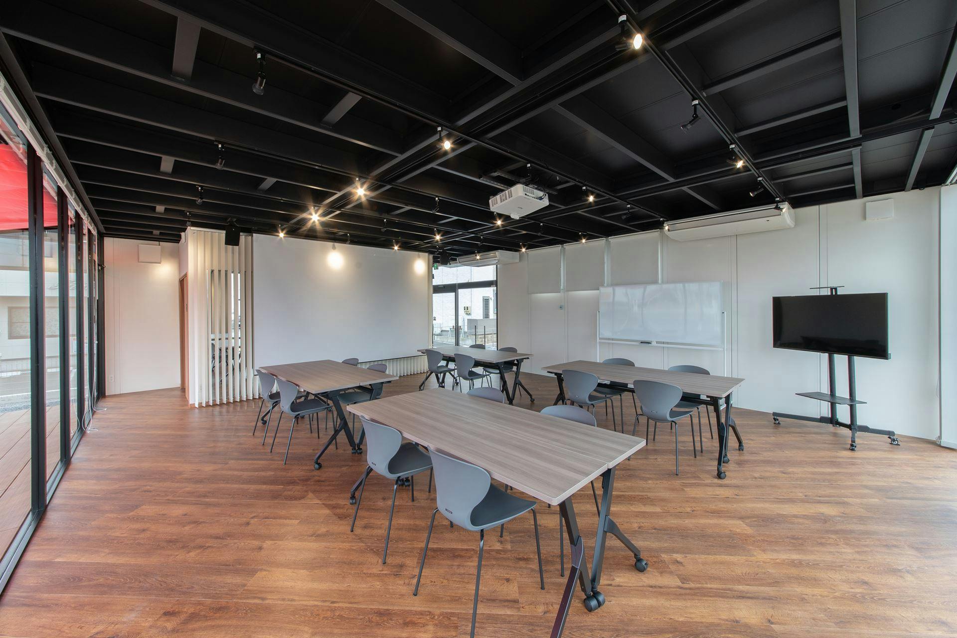 【中野栄駅6分】自主企画マルシェやワークショップに最適なお手頃価格のレンタルスペース「Community」／敷地全体の貸切イベント開催も可能！