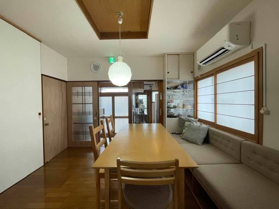 【徳島市中前川町】テストキッチンやワークショップに適したしたゲストハウス併設のイベントスペース