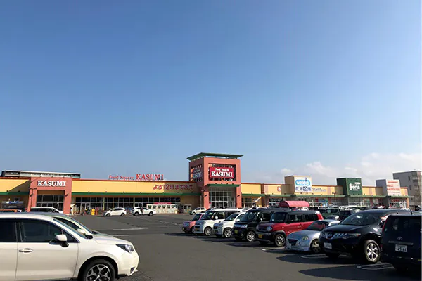 【ピアシティみらい平】キッチンカーやPR催事に利用可能なコイン精米機横の屋外スペース