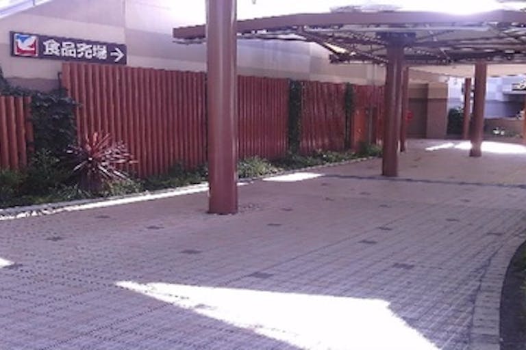 【イトーヨーカドー 古淵店】プロモーション等に最適なショッピングモールのイベントスペース(1階 テラスアベニュー)の画像1