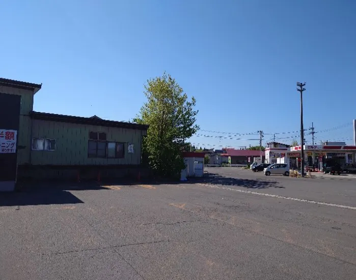 【マックスバリュ刈和野店】駐車場1 販促プロモーションや物販に最適なスーパー店外催事イベントスペース