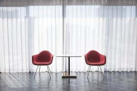 【北参道駅3分|割引キャンペーン中】撮影やアパレル展示会に最適なモダンな雰囲気のハウススタジオ