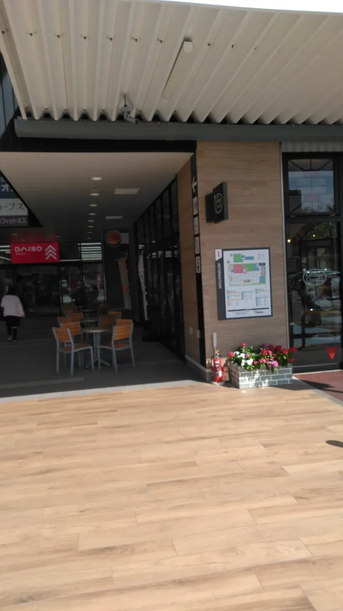 【イオンタウン岡崎美合】プロモーションイベントや各種物販に最適な視認性の高い屋外イベントスペース