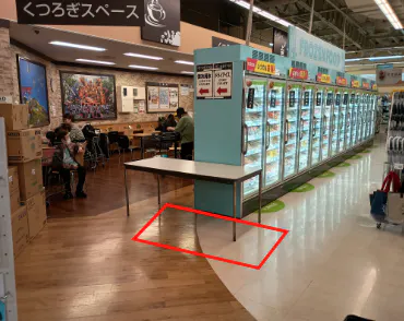 【イオンスタイル八戸城下店】イートイン入口横 販促プロモーションに最適なスーパー店内催事イベントスペース