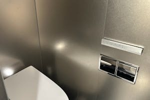 【銀座一丁目駅1分/銀座駅6分/有楽町駅5分】銀座並木通りの路面に新しく誕生した、白を基調とした洗練のプライベート空間|大切なブランドの魅力を静かに引き立てます